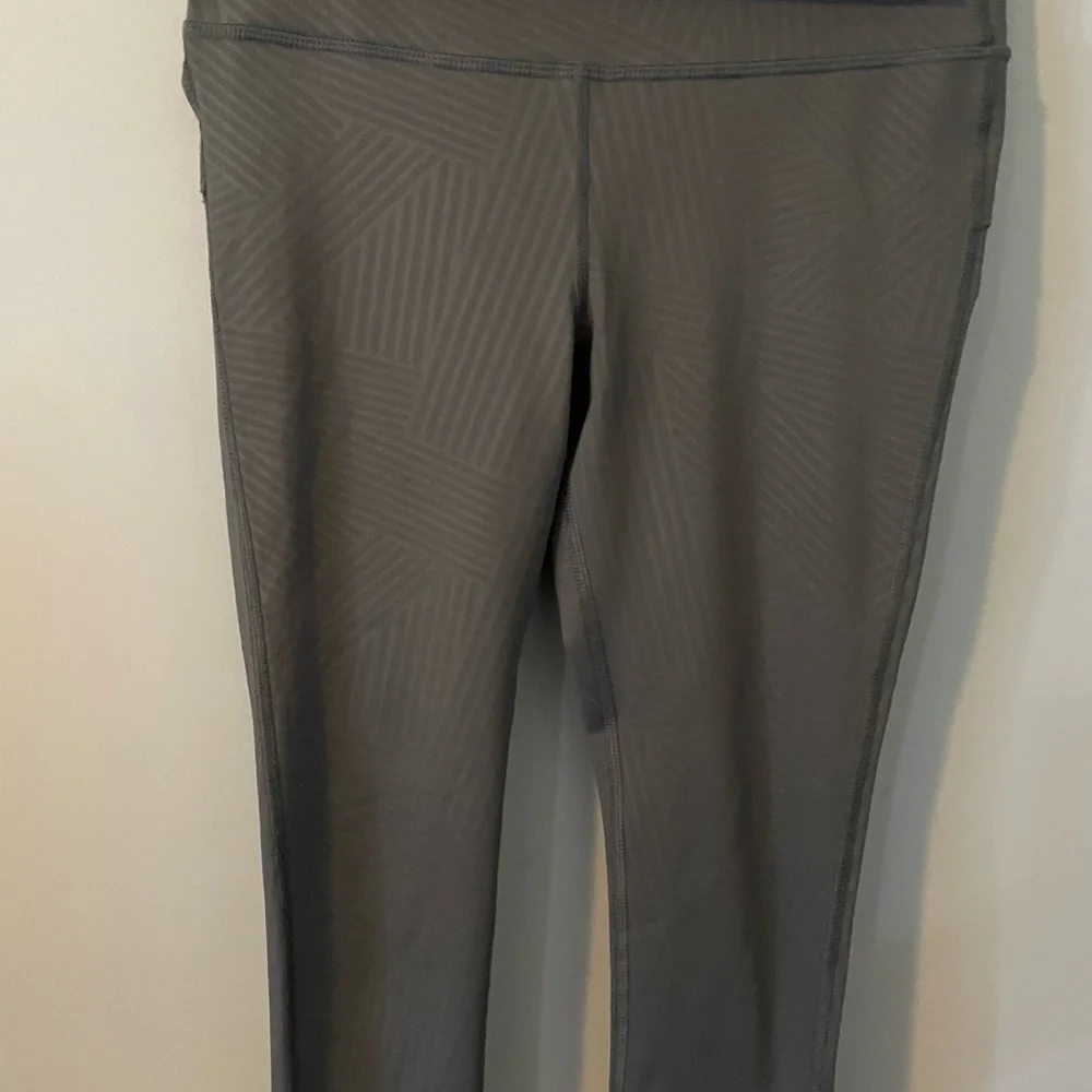 Marika Sport Capri Leggings